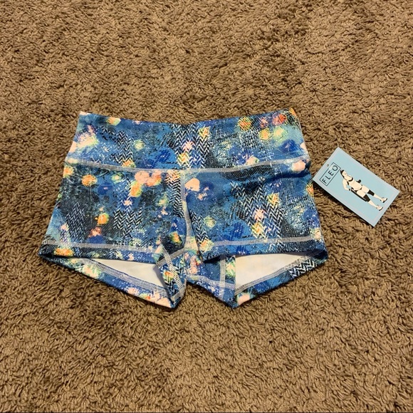 Fleo blue flash shorts size xs - Picture 2 of 3